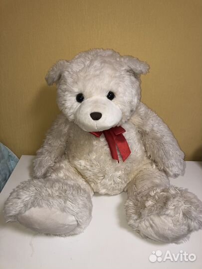 Плюшевый медведь