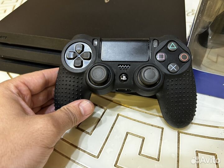 Sony playstation 4 pro 1tb