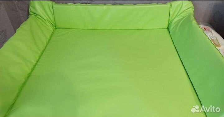 Матрасик для пеленания на пеленальный стол