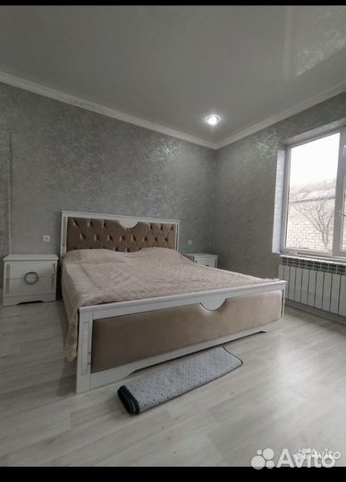 Спальный гарнитур Мая