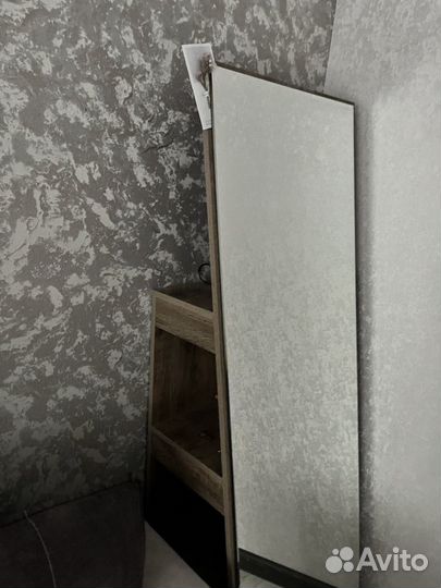 Зеркало напольное