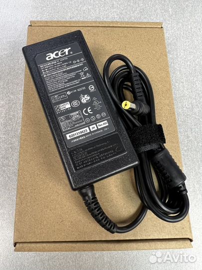 Блок питания для ноутбука acer 19v 3.42a 65w новый