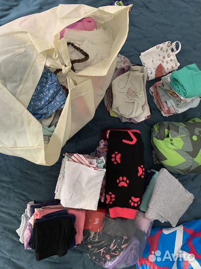 Вещи детские и игрушки пакетом