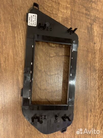 Головное устройство и рамка для Мерседес