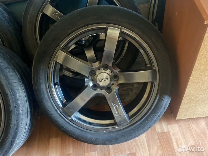 R18 Pirelli P Zero 235/45, PCD 5x114.3 DIA 70