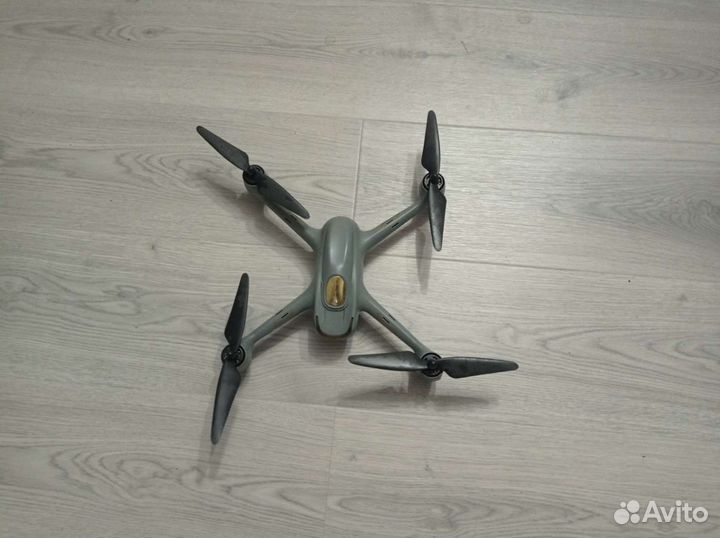 Квадракоптер Hubsan h501m