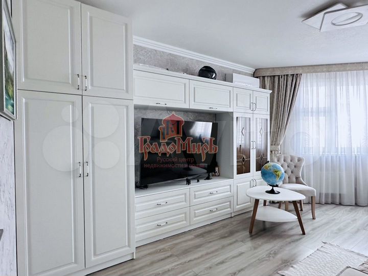 2-к. квартира, 58 м², 17/25 эт.