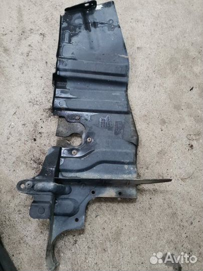 Защита двигателя правая Hyundai Sonata седан тагаз