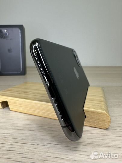iPhone 11 Pro, 64 ГБ