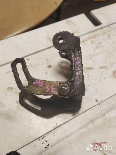 Кронштейн гура в сборе 3s-fe 5s-fe