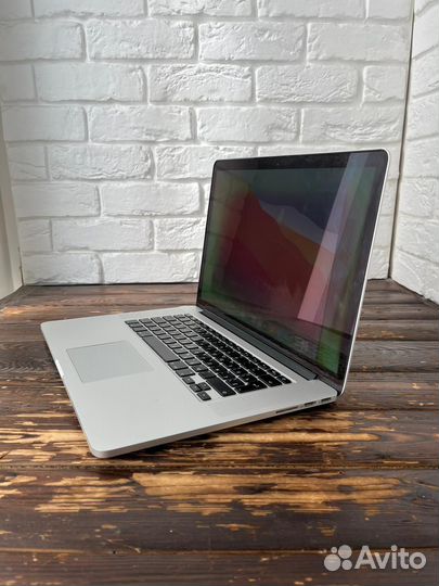 MacBook Pro 15Inch 2014 Retina/512/16/Core i7