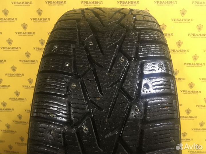 Nokian Tyres Hakkapeliitta 7 215/55 R16 97
