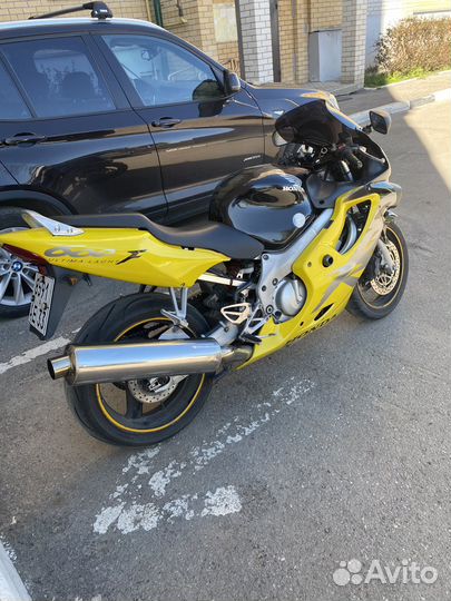 Honda CBR 600F4