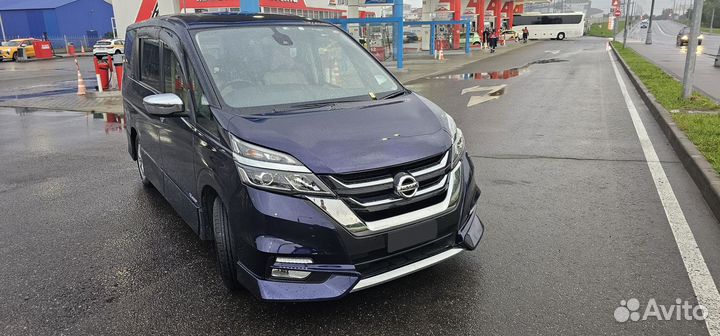 Nissan Serena 2.0 CVT, 2016, 107 000 км