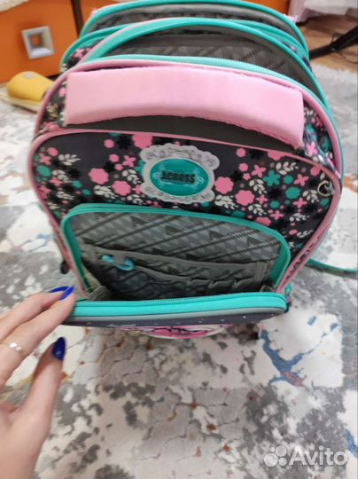 Рюкзак школьный для девочки бу