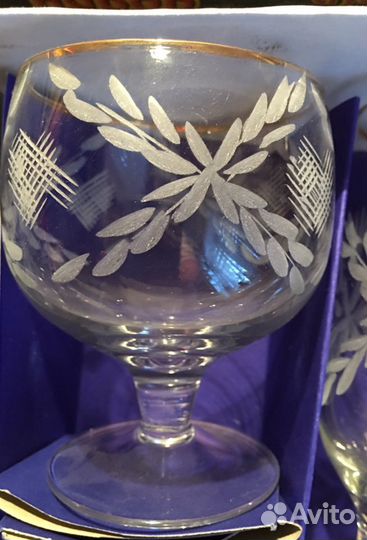 Набор фужеров