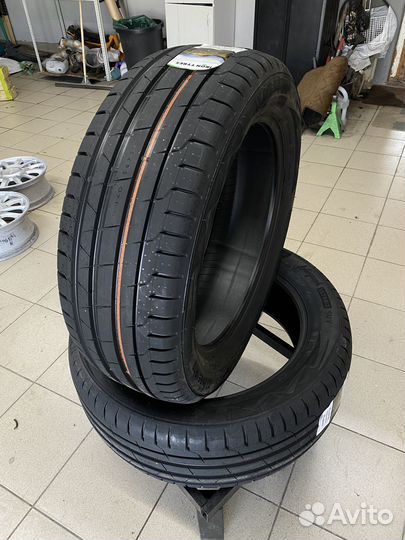 Ikon Tyres Autograph Ultra 2 SUV 265/45 R21