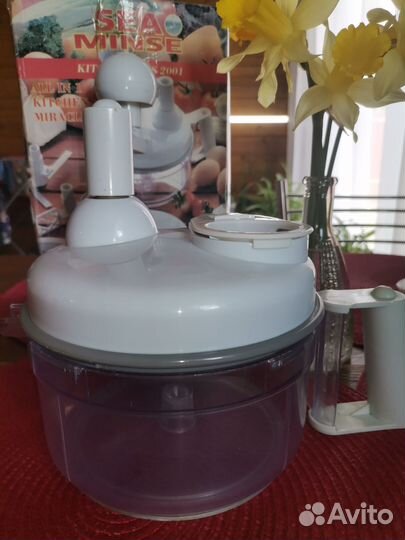 Кухонный комбайн Kitchen Plus 2001