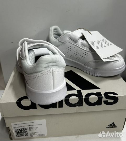 Новые кроссовки Adidas 26 27