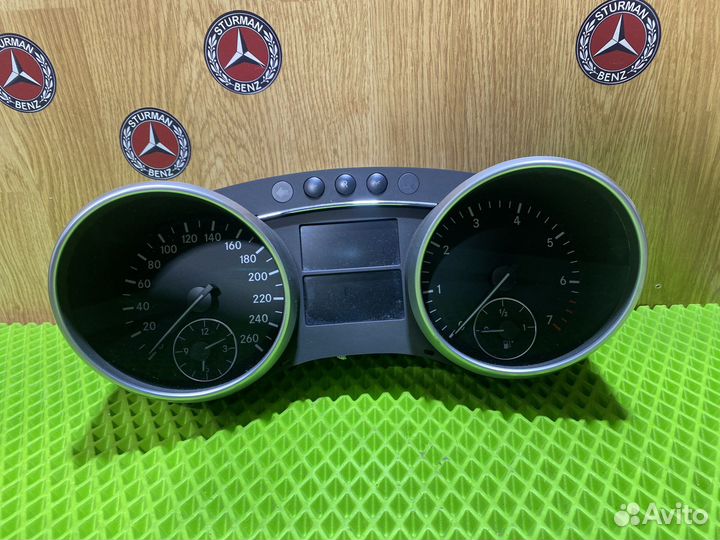 Панель приборов дорест GL X164, ML W164 Mercedes