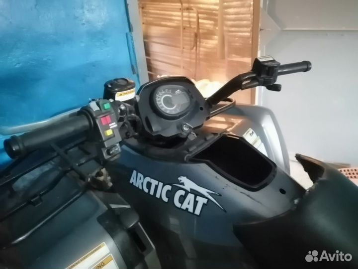 Продам Arctic CAT sales INC