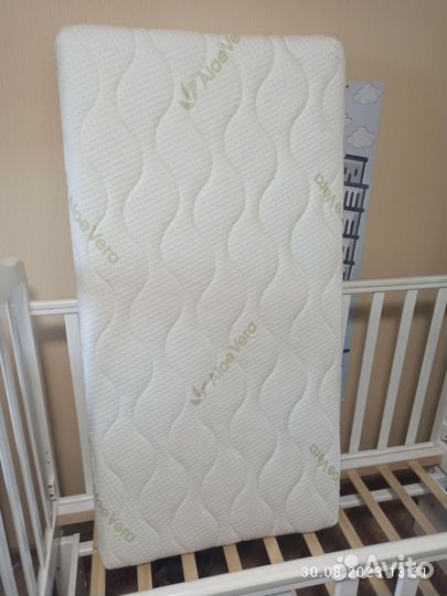 Матрас детский +наматрасник