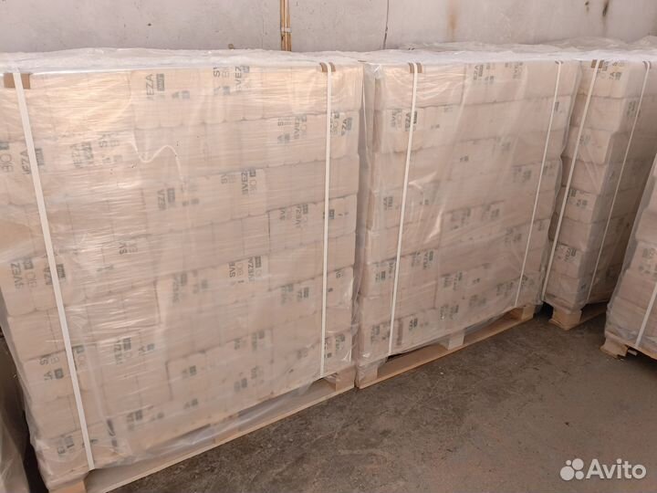 Дрова березовые колотые сухие Топливные брикеты