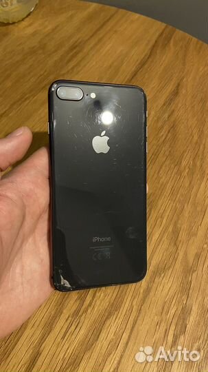 iPhone 8 Plus, 64 ГБ