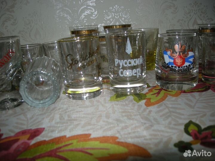Стопки рюмки стеклянные хрустальные с надписями