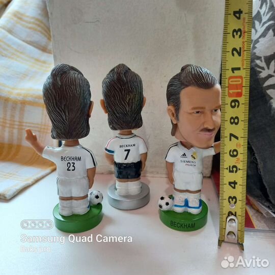 Статуэтка футболист 300 р