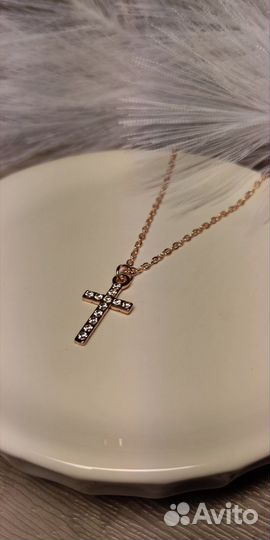 Цепочка с крестиком