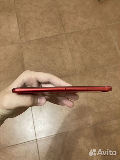 iPhone SE (2020), 64 ГБ