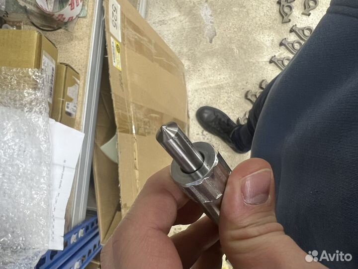 Форсунка топливная Komatsu PC400-7