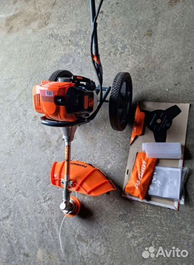 Газонокосилка - триммер колесный