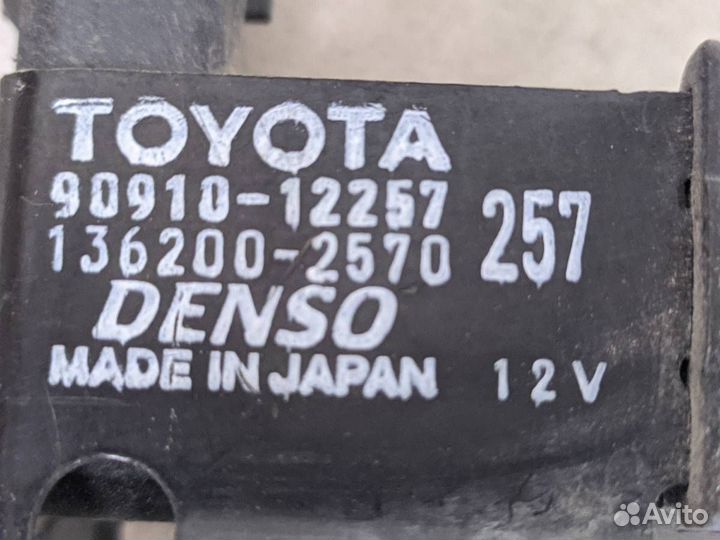 Клапан электромагнитный Toyota Corolla E120 2001-2