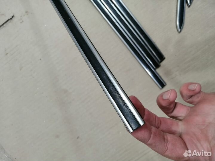 Поясные обкомовские молдинги газ Волга