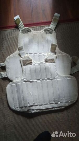 Бронежилет