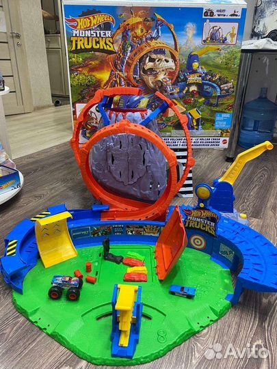 Хот Вилс Монстр Трек Игровой центр