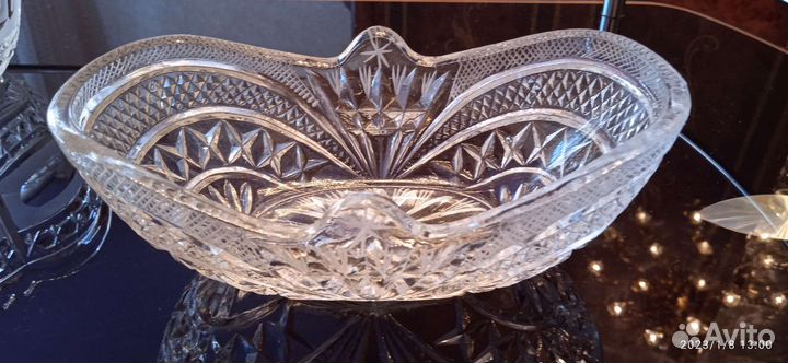 Хрустальные конфетница, лодочка, салатник