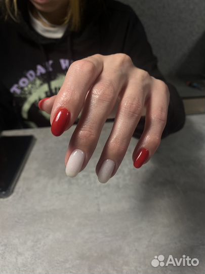 Маникюр на дому