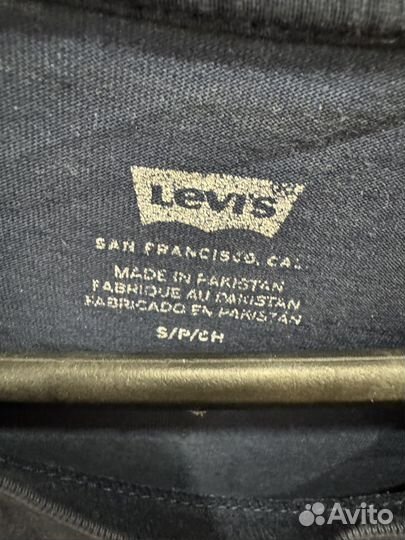 Лонгслив мужской Levis