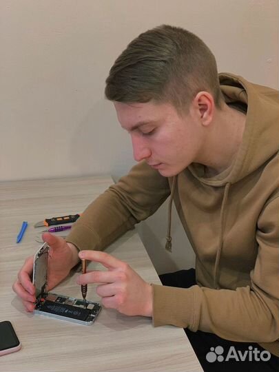 Ремонт iPhone айфон, замена экрана, батареи, стекл
