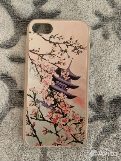 Чехол на iPhone 7