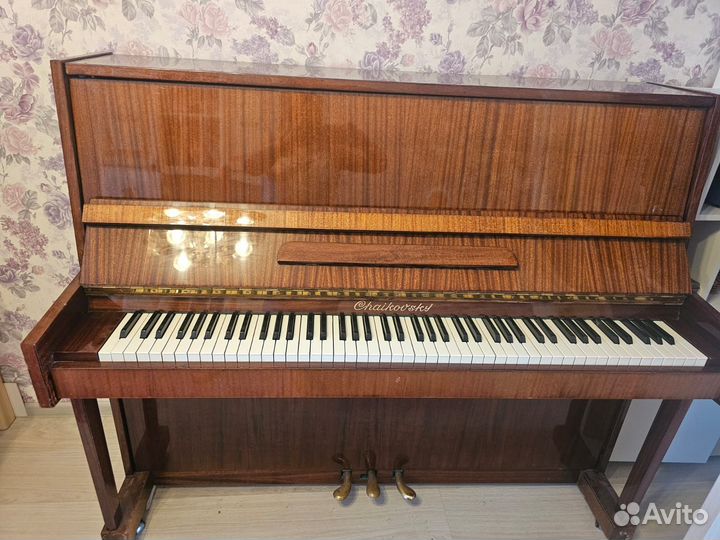 Фортепиано Chaikovsky