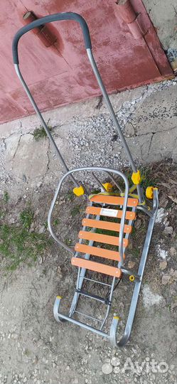 Детские санки с колесами