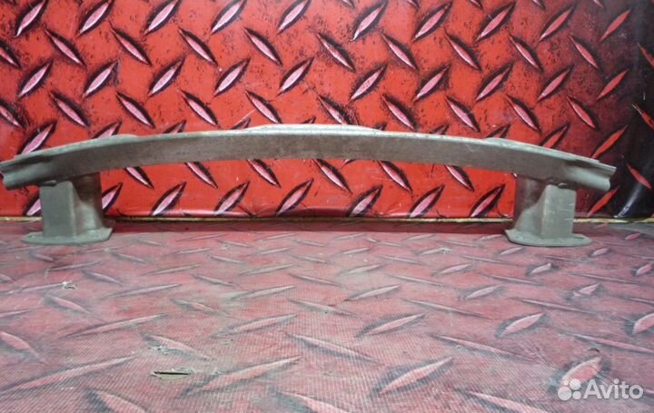 Усилитель заднего бампера Audi Q7 4M