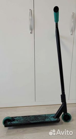 Трюковой самокат tech team