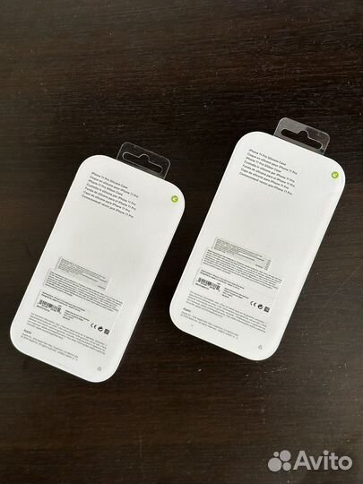 Оригинальные чехлы на iPhone 11 Pro