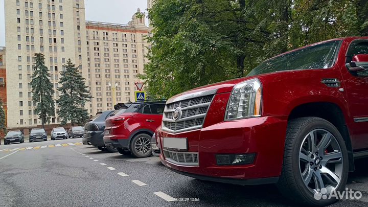 Cadillac Escalade 6.2 AT, 2013, 250 000 км