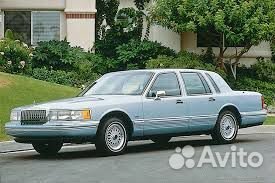 Lincoln Town Car, 1990